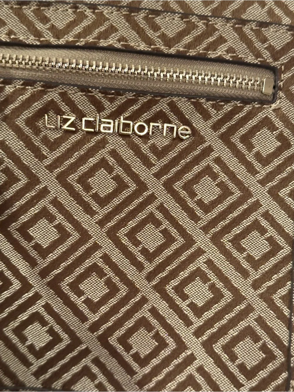 Liz Claiborne Brown Geometric Pattern Crossbody Bag with Dark Trim